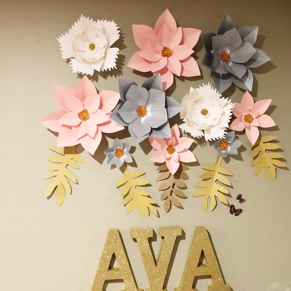 Paper flowers - Picture 4 of 5